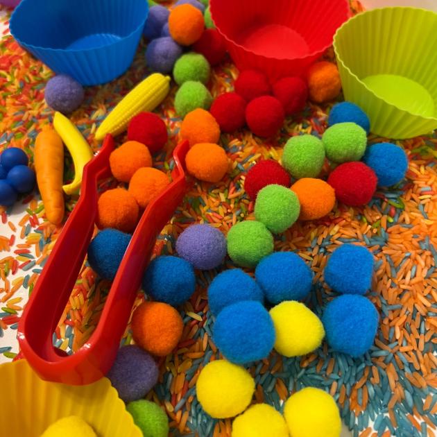 Scoop & Sort Pour & Explore Kit